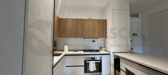 2 bedrooms Apartment in Florence, Italy No. 332769 22