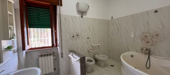 Casa de 5 divisões em Aprilia, Italy N.º 265157 17