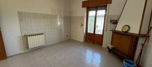 Casa de 5 divisões em Aprilia, Italy N.º 265157 14