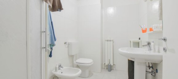 3 chambres Appartement à Modena, Italy No. 336671 16