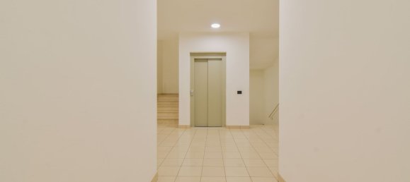 3 chambres Appartement à Modena, Italy No. 336671 20