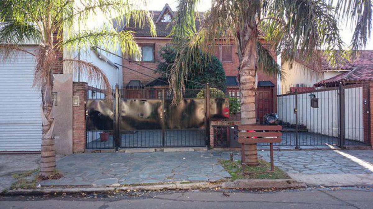 3 bedrooms House in Vicente Lopez, Argentina No. 20162