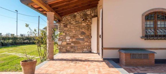 7 rooms Villa in Pietrasanta, Italy No. 107370 22