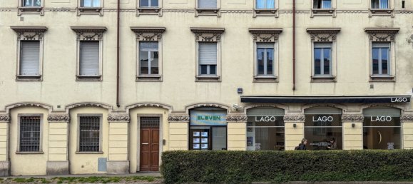 35m² Office in Bergamo, Italy No. 188143 2