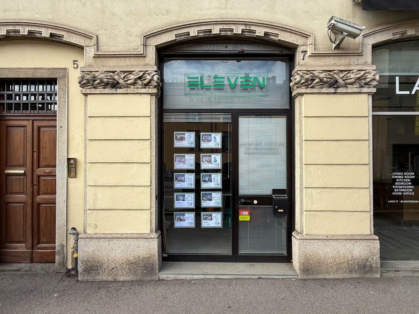 35m² Office in Bergamo, Italy No. 188143