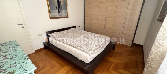 4 chambres Appartement à Opera, Italy No. 6957 2