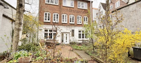 950m² Building in Lubeck, Germany No. 116723 3