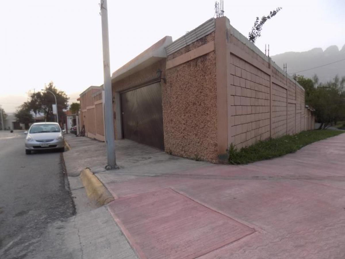 Casa de 3 dormitorios en Nuevo León, Mexico No. 155913