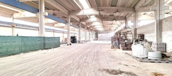 Entrepôt à Matino, Italy 17000m² No. 374908 9