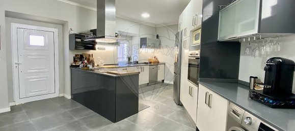 Casa de 3 dormitorios en Loures, Portugal No. 55139 4