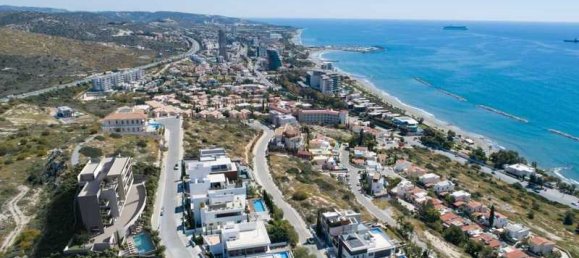 3 bedrooms Apartment in Agios Tychonas, Cyprus No. 8720 7