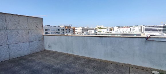 4 bedrooms Penthouse in Matosinhos, Portugal No. 200265 10