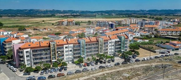 2 bedrooms Apartment in Sao Martinho do Porto, Portugal No. 282630 3