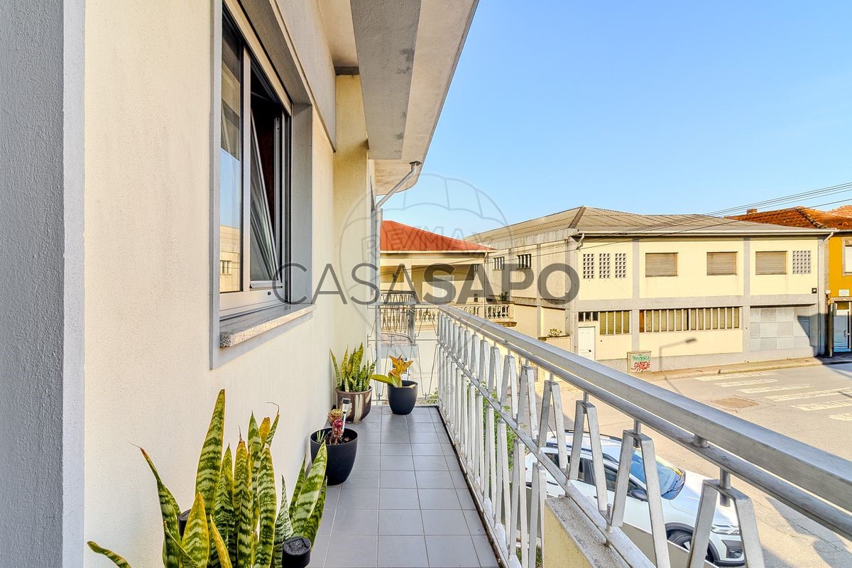 3 bedrooms Apartment in Ermesinde, Portugal No. 349075