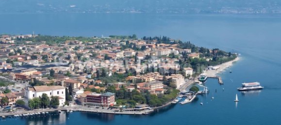 1 bedroom Apartment in Toscolano Maderno, Italy No. 351872 4