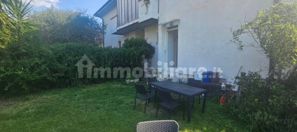 1 bedroom Apartment in Toscolano Maderno, Italy No. 351872 16