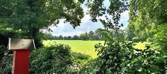 7 rooms House in Leer, Germany No. 232624 4