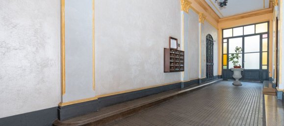 2-Zimmer Wohnung in Turin, Italy, Nr. 300379 3