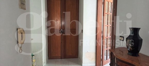 Apartamento de 3 dormitorios en Messina, Italy No. 31918 2