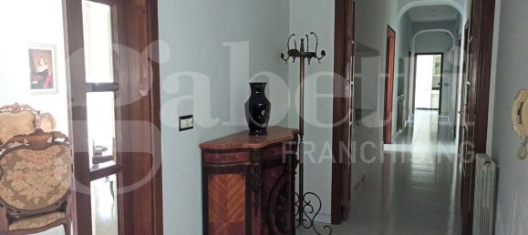 Apartamento de 3 dormitorios en Messina, Italy No. 31918 4