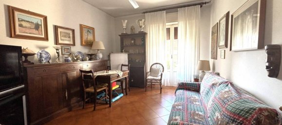 Apartamento de 3 dormitorios en Florence, Italy No. 320523 6