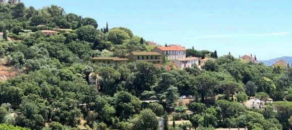 20 غرف نوم قطعة أرض في Grimaud, France رقم 38172 5