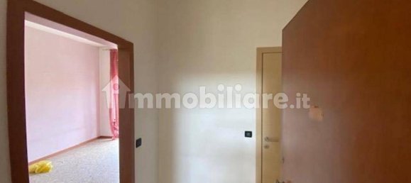 1 bedroom Apartment in Castellanza, Italy No. 303031 3