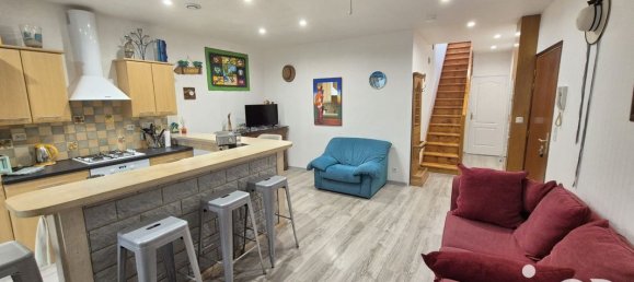 Dúplex de 2 dormitorios en Troyes, France No. 49165 3