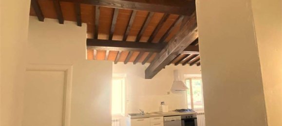 3 bedrooms Apartment in Prato, Italy No. 371934 9