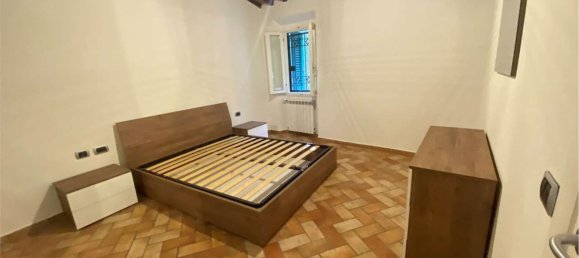 3 bedrooms Apartment in Prato, Italy No. 371934 11