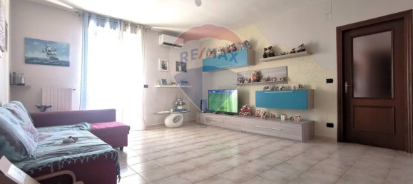 Квартира с 4 комнатами в Бари, Италия № 186996 5