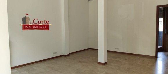 Gewerbliche Immobilie in Garbagnate Milanese, Italy 85m², Nr. 364782 2