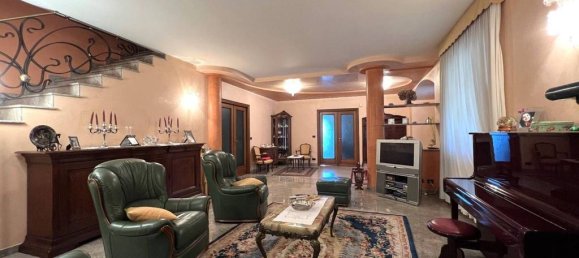 4 chambres Villa à Canale, Italy No. 152218 12