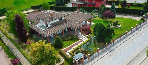 4 chambres Villa à Canale, Italy No. 152218 34