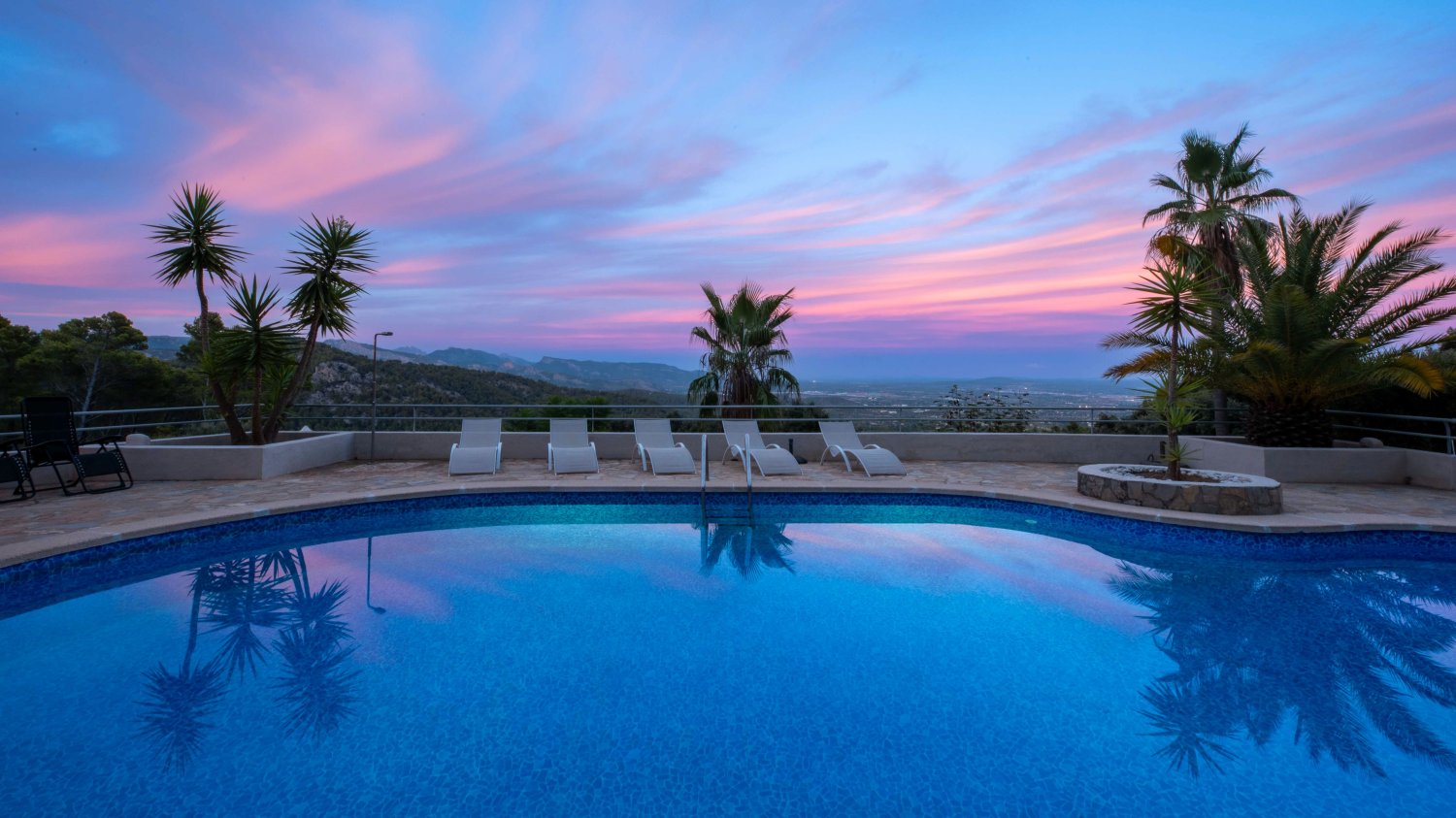 4 bedrooms House in Esporles, Spain No. 282841