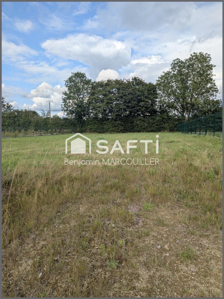 884m² Land in Calvados, France No. 332143