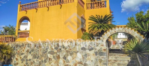 4 bedrooms Villa in Marbella, Spain No. 27012 2