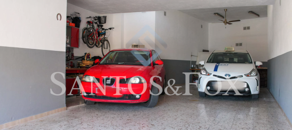 4 bedrooms Villa in Marbella, Spain No. 27012 18