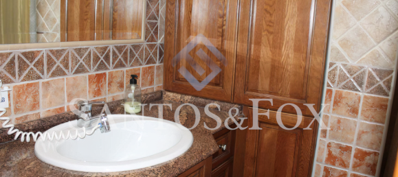 4 bedrooms Villa in Marbella, Spain No. 27012 23