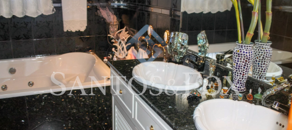 4 bedrooms Villa in Marbella, Spain No. 27012 20