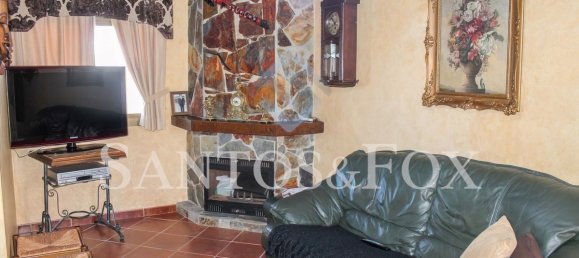 4 bedrooms Villa in Marbella, Spain No. 27012 6