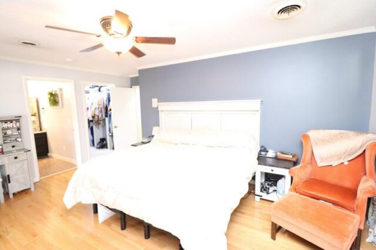 6 bedrooms House in Hartsville, USA No. 422364