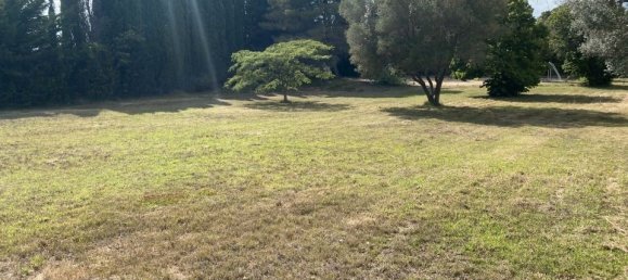 600m² Land in Sanary-sur-Mer, France No. 342386 2