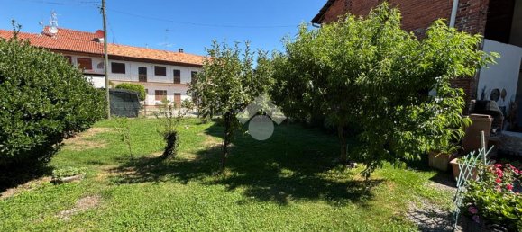 Casa de 2 dormitorios en Varallo Pombia, Italy No. 263963 10