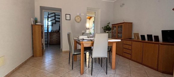 Casa de 2 dormitorios en Varallo Pombia, Italy No. 263963 38