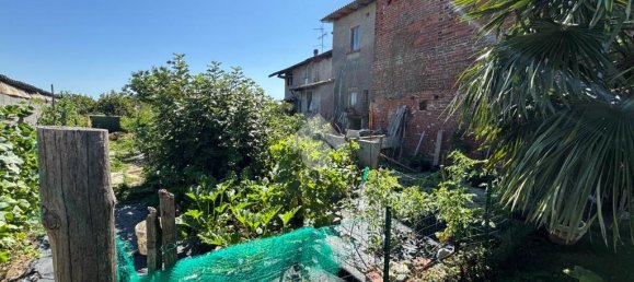 Casa de 2 dormitorios en Varallo Pombia, Italy No. 263963 2