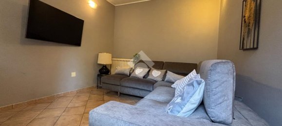 Casa de 2 dormitorios en Varallo Pombia, Italy No. 263963 16