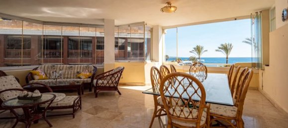 Apartamento de 2 dormitorios en Marbella, Spain No. 93985 9