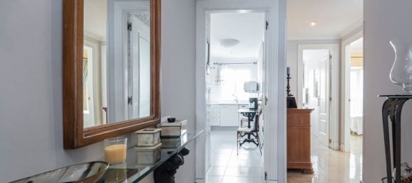 Apartamento de 2 dormitorios en Marbella, Spain No. 93985 22