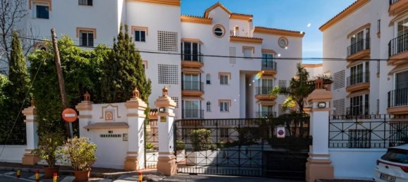 Apartamento de 2 dormitorios en Marbella, Spain No. 93985 39